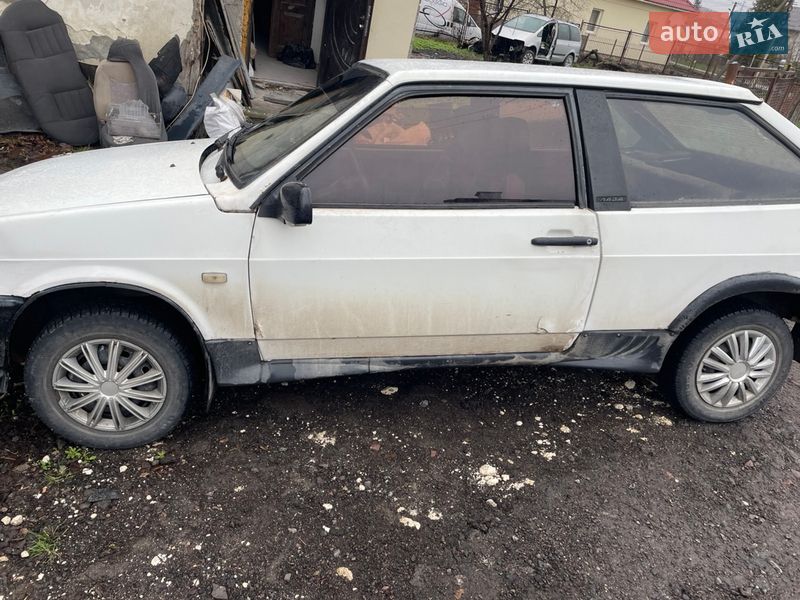 Хетчбек ВАЗ / Lada 2108 1994 в Винниках
