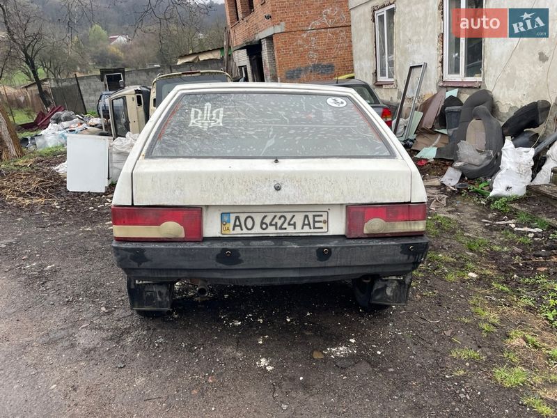 Хетчбек ВАЗ / Lada 2108 1994 в Винниках