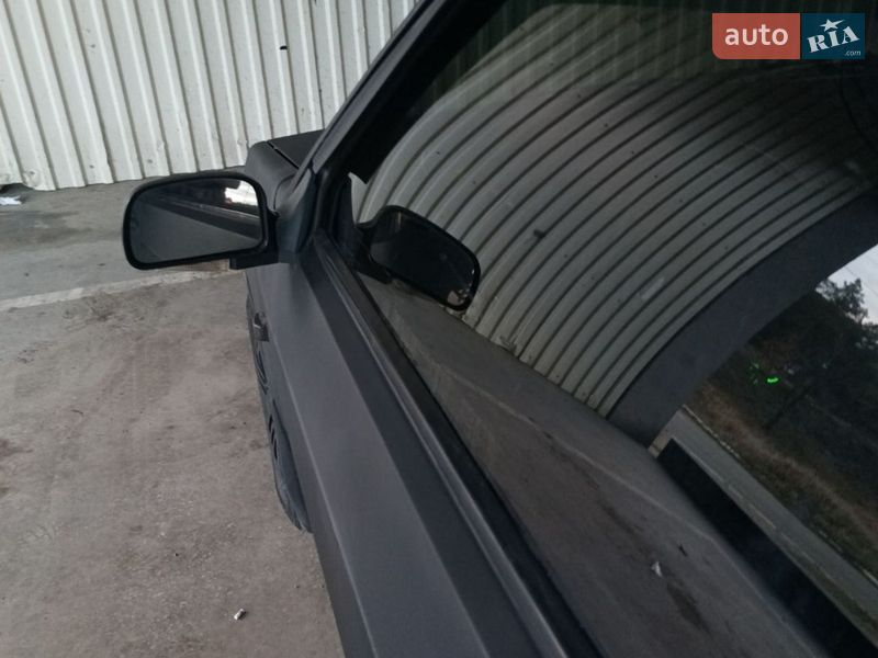 Хетчбек ВАЗ / Lada 2108 1995 в Києві