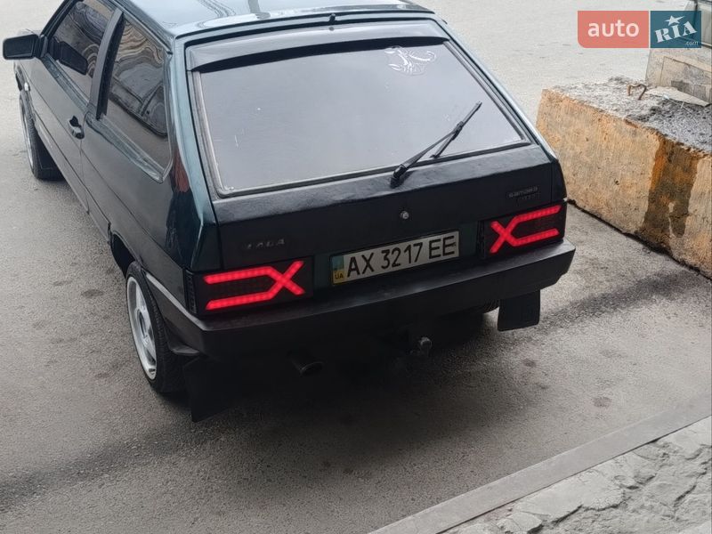 Хэтчбек ВАЗ / Lada 2108 2000 в Днепре