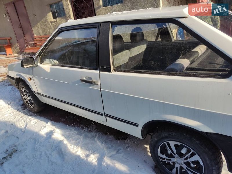 Хетчбек ВАЗ / Lada 2108 1992 в Львові
