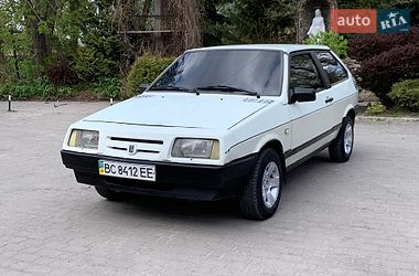 Хэтчбек ВАЗ 2108 1992 в Львове