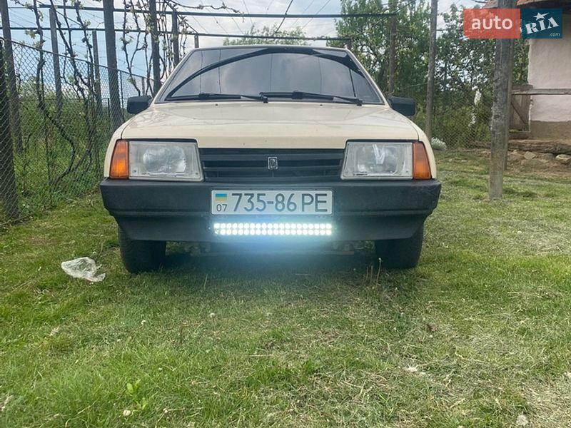 Хэтчбек ВАЗ / Lada 2108 1987 в Мукачево фото 2 Хэтчбек ВАЗ / Lada 2108 1987 в Мукачево
