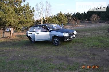 Седан ВАЗ / Lada 21099 2004 в Кропивницком