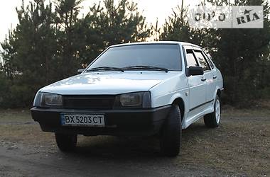 Седан ВАЗ / Lada 21099 2005 в Славуте