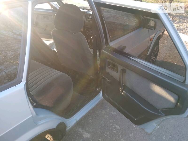 Седан ВАЗ / Lada 21099 2005 в Звягелі