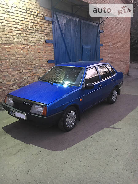 Седан ВАЗ 21099 2005 в 