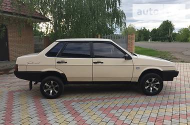 Седан ВАЗ / Lada 21099 1997 в Врадиевке
