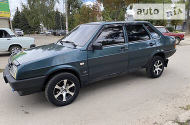 Седан ВАЗ / Lada 21099 2004 в Первомайске