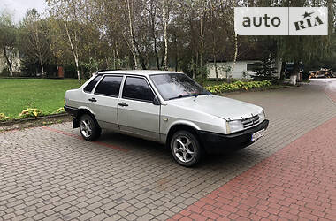 Седан ВАЗ / Lada 21099 2003 в Сваляве