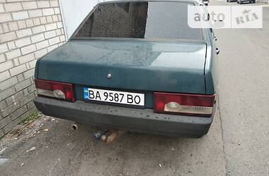 Седан ВАЗ / Lada 21099 1999 в Киеве