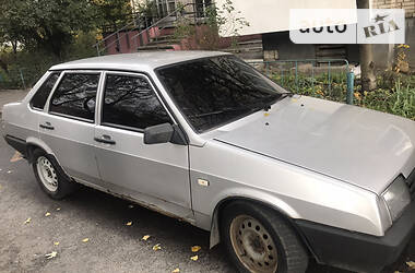 Седан ВАЗ / Lada 21099 2003 в Львові