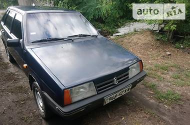 Седан ВАЗ / Lada 21099 1998 в Купянске