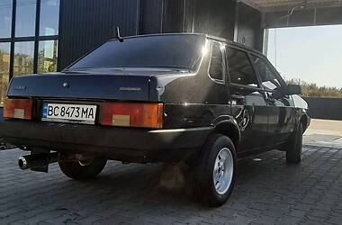 Седан ВАЗ / Lada 21099 2010 в Львове