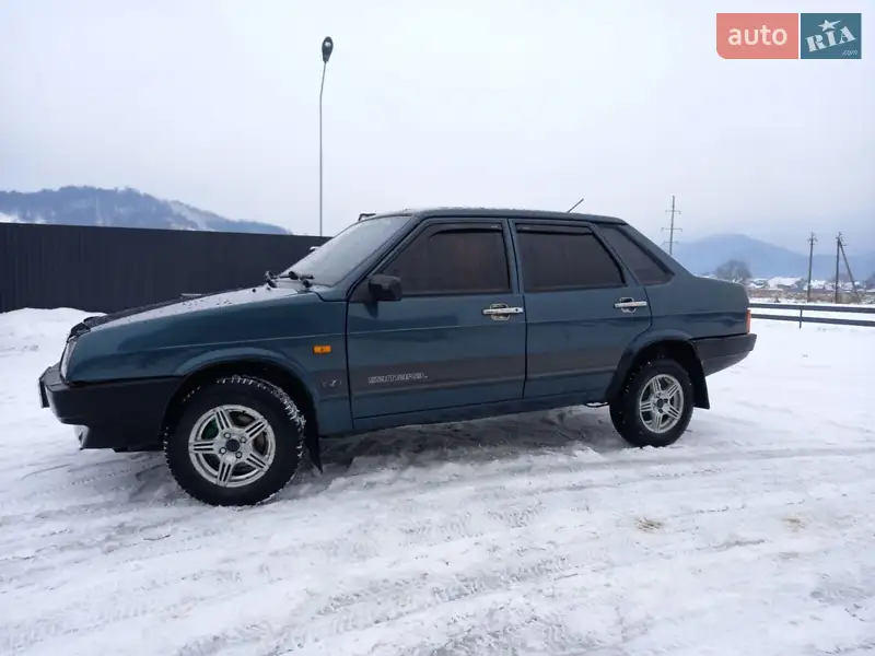 ВАЗ / Lada 21099