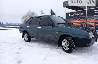 Седан ВАЗ / Lada 21099 2004 в Иршаве