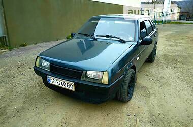 Седан ВАЗ / Lada 21099 1999 в Перечине