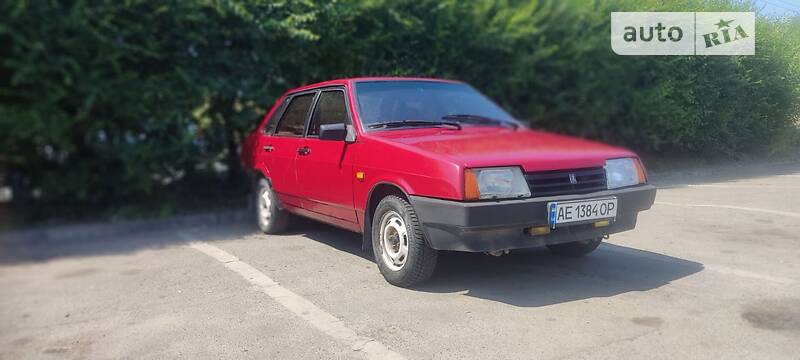 Седан ВАЗ / Lada 21099 1994 в Дніпрі