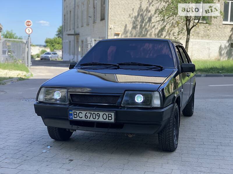 Седан ВАЗ / Lada 21099 2008 в Львове