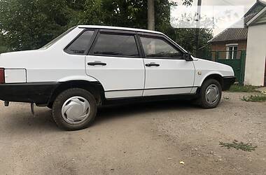 Седан ВАЗ / Lada 21099 2002 в Виннице