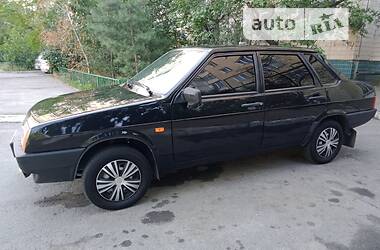 Седан ВАЗ / Lada 21099 2006 в Днепре