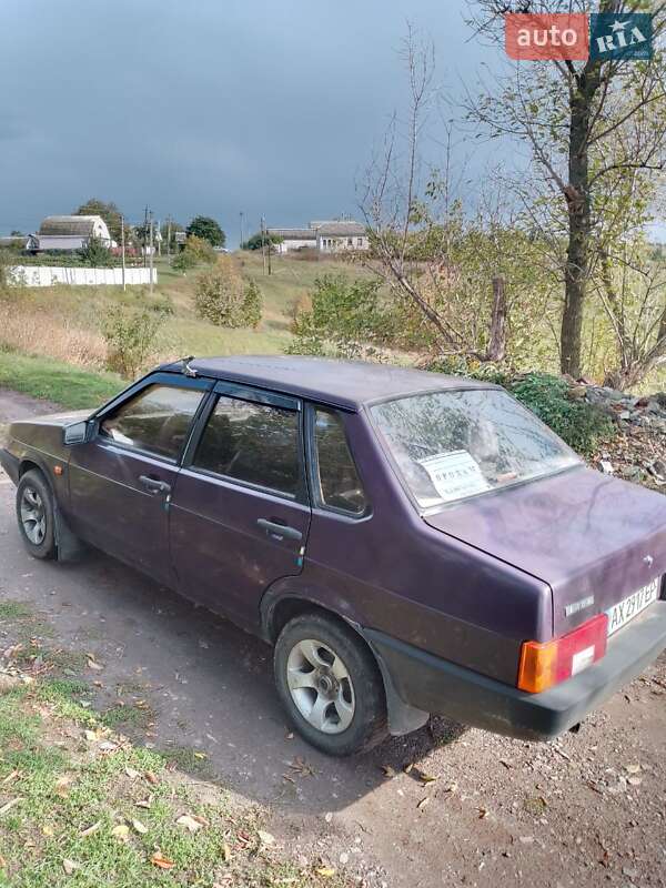 Седан ВАЗ / Lada 21099 1999 в Новій Водолагі