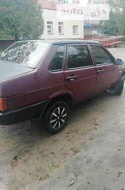Седан ВАЗ / Lada 21099 1997 в Ровно