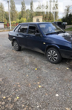 Седан ВАЗ / Lada 21099 2004 в Жмеринке