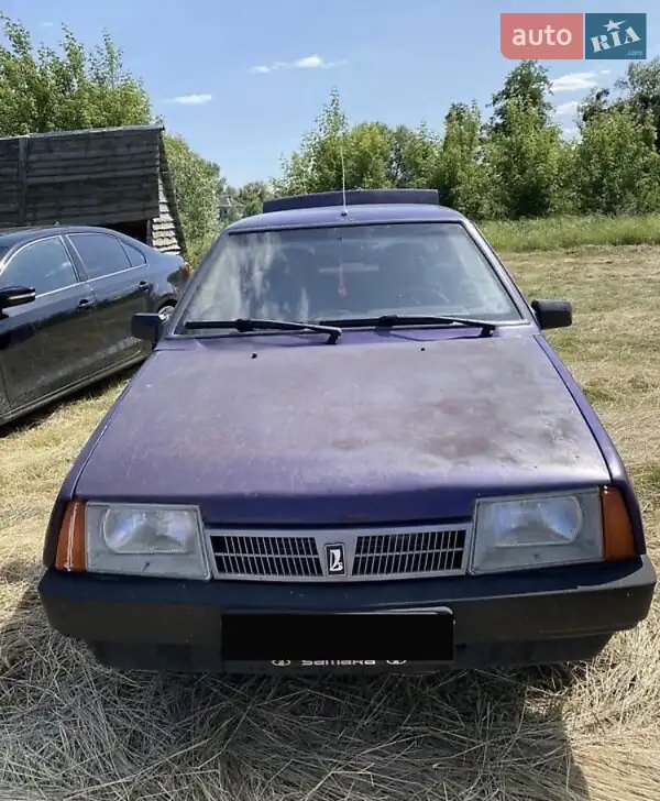 ВАЗ / Lada 21099