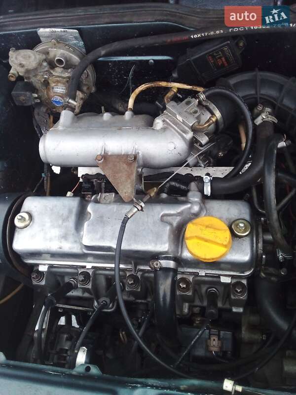 Седан ВАЗ / Lada 21099 2004 в Львове