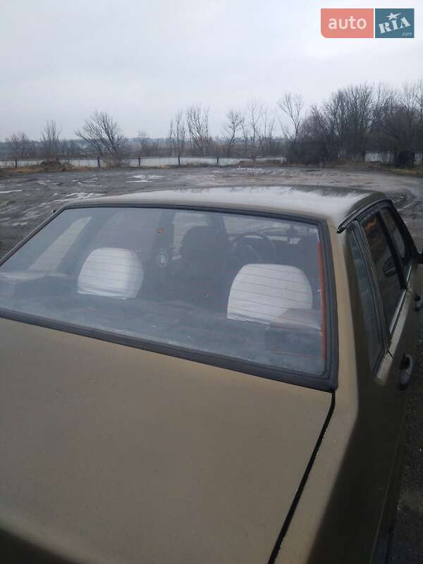 Седан ВАЗ / Lada 21099 2000 в Чуднові