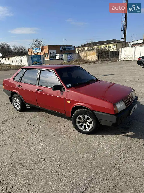 ВАЗ / Lada 21099