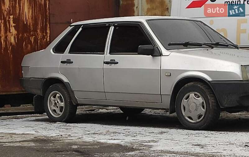 ВАЗ / Lada 21099 1999