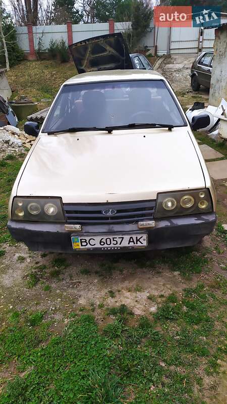 Хэтчбек ВАЗ / Lada 21099 1995 в Трускавце