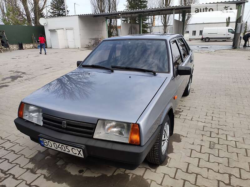 Седан ВАЗ / Lada 21099 2006 в Волочиске