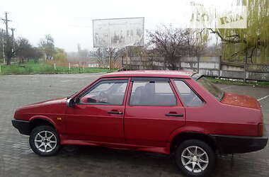 Седан ВАЗ / Lada 21099 1993 в Апостоловому