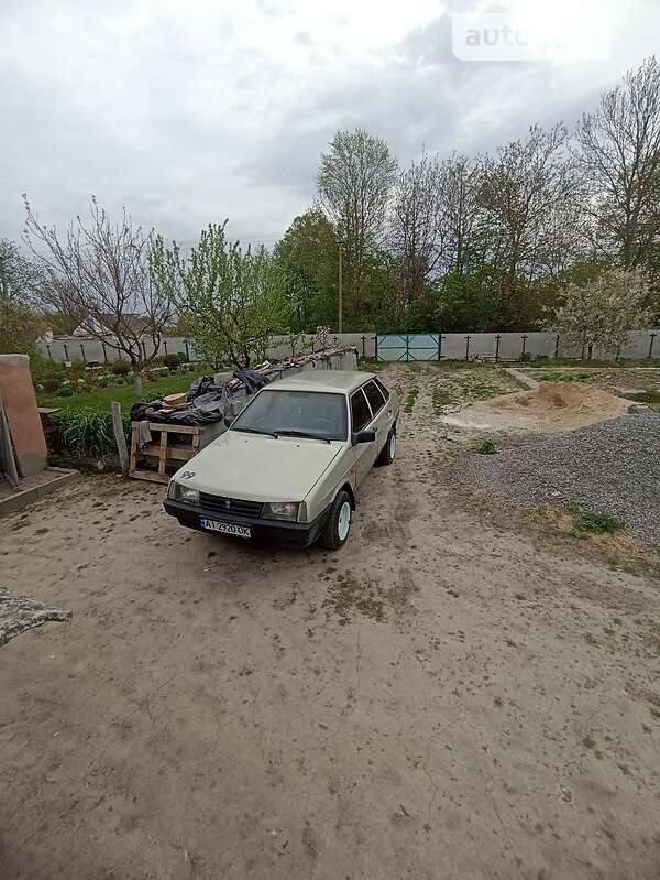 Седан ВАЗ / Lada 21099 2008 в Киеве