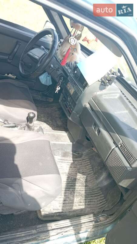 Седан ВАЗ / Lada 21099 2004 в Староконстантинове