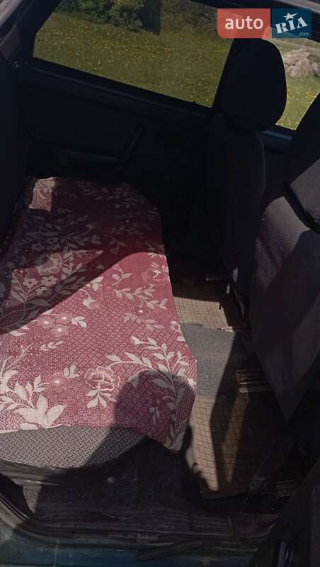 Седан ВАЗ / Lada 21099 2004 в Староконстантинове