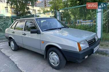 Седан ВАЗ / Lada 21099 2006 в Киеве