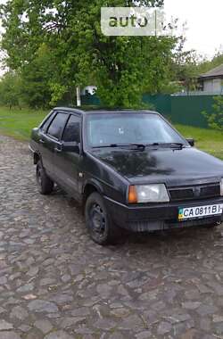Седан ВАЗ / Lada 21099 2006 в Чернобае