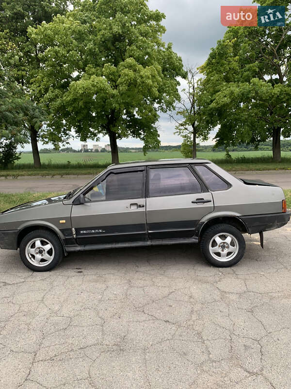 Седан ВАЗ / Lada 21099 1993 в Володимирі фото 6 Седан ВАЗ / Lada 21099 1993 в Володимирі