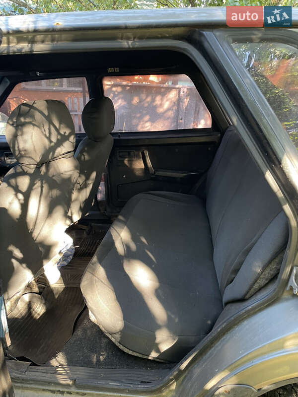 Седан ВАЗ / Lada 21099 2000 в Белой Церкви