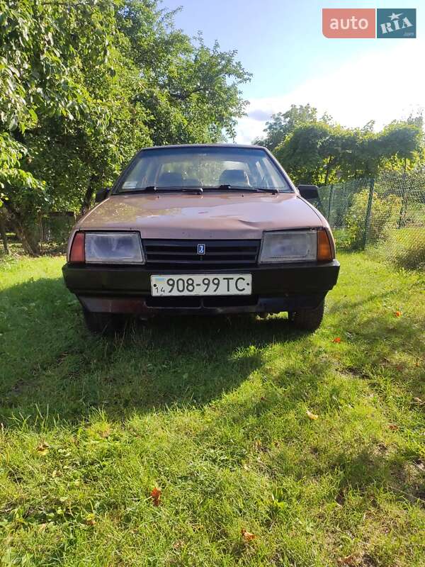 Седан ВАЗ / Lada 21099 1993 в Золочеве