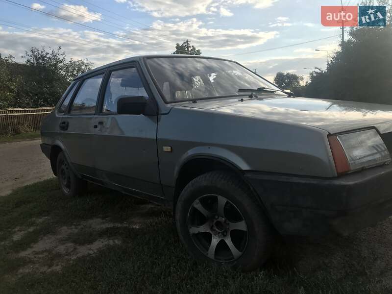 Седан ВАЗ / Lada 21099 1994 в Білій Церкві