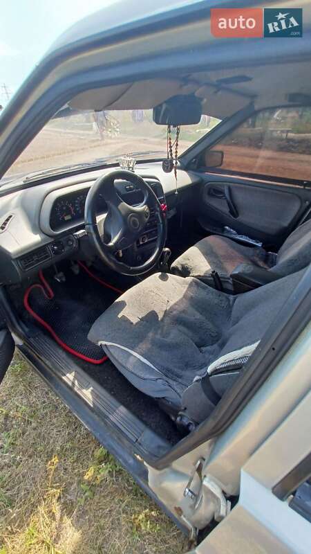 Седан ВАЗ / Lada 21099 2009 в Дніпрі