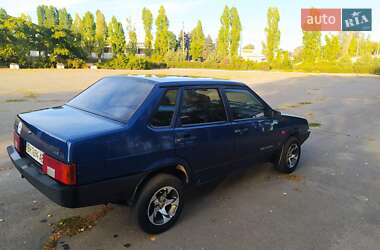 Седан ВАЗ / Lada 21099 2005 в Черноморске