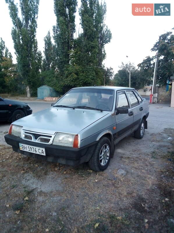 Седан ВАЗ 21099 1998 в 