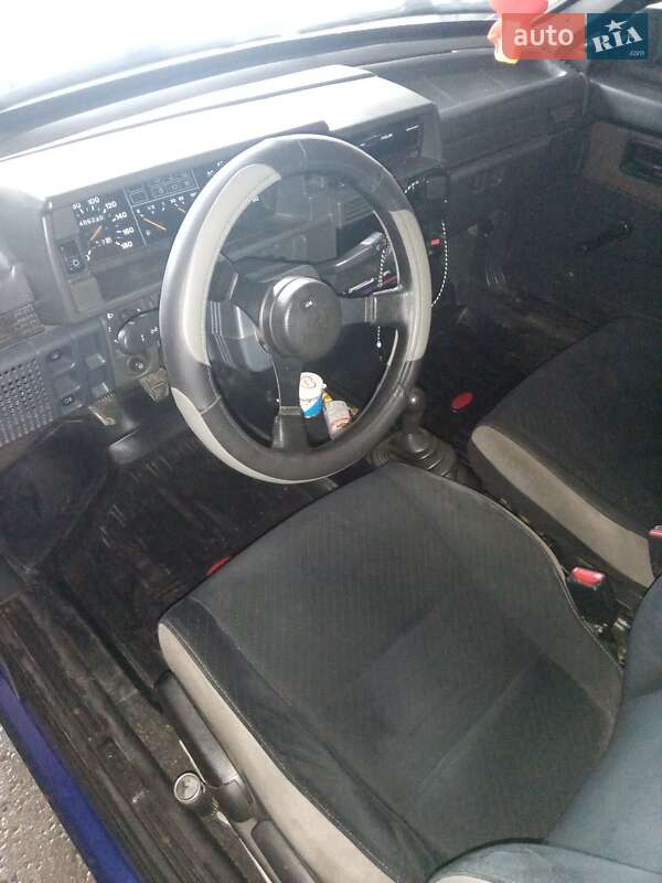 Седан ВАЗ / Lada 21099 2005 в Харькове