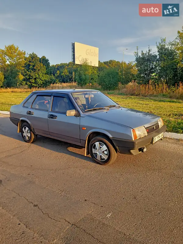 ВАЗ / Lada 21099